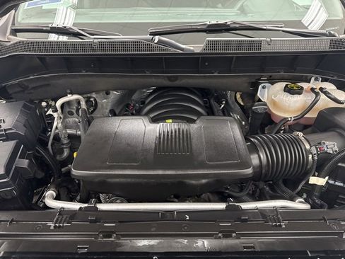 Used 2025 Chevrolet Silverado 1500 LT image 41