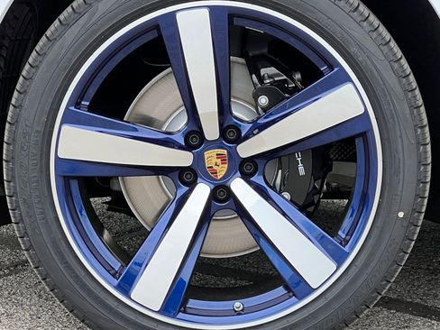 New 2026 Porsche Macan S AWD/4WD image 13