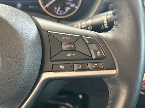 Used 2022 Nissan Sentra SV FWD image 30