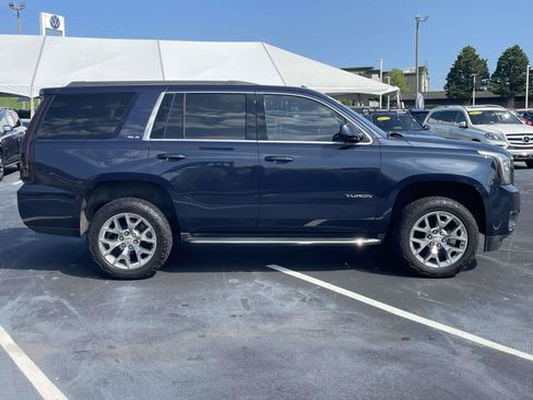 Used 2019 GMC Yukon SLE w/ SLE Value Package AWD/4WD image 8