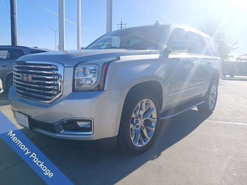 Used 2020 GMC Yukon SLT w/ Premium Edition image 3