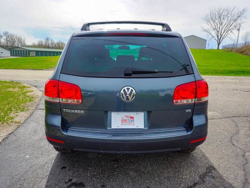 Used 2005 Volkswagen Touareg V6 image 4