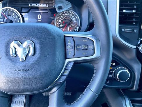 Used 2025 RAM 1500 Big Horn AWD/4WD image 23