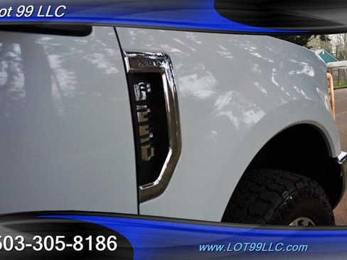 Used 2018 Ford F250 XLT w/ XLT Value Package AWD/4WD image 35