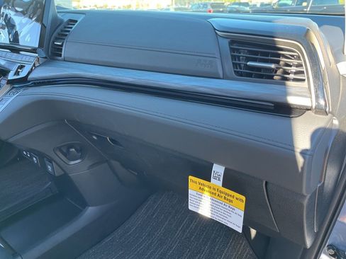 Used 2026 Honda Odyssey Elite image 31