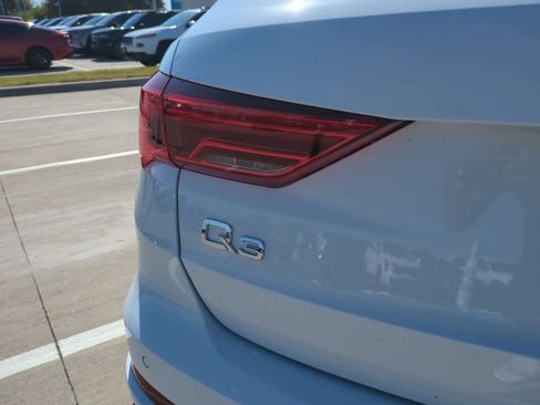 Used 2023 Audi Q3 2.0T Premium Plus w/ Premium Plus Package image 11