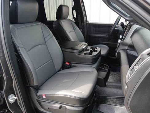New 2026 RAM 3500 Tradesman AWD/4WD image 25