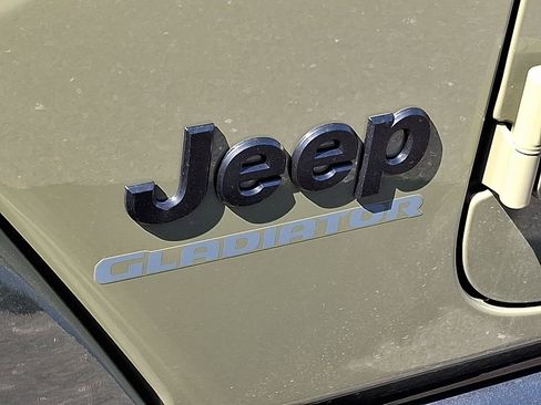 New 2026 Jeep Gladiator Sport image 22