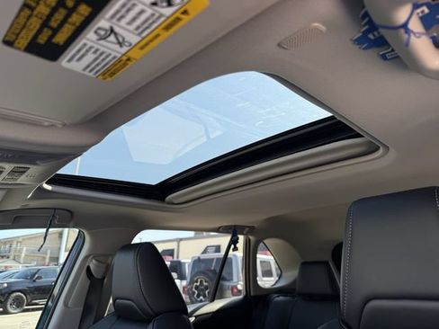 Used 2024 Toyota RAV4 XLE Premium FWD image 24