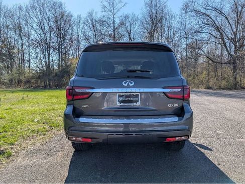 Used 2024 INFINITI QX80 Luxe AWD/4WD image 6