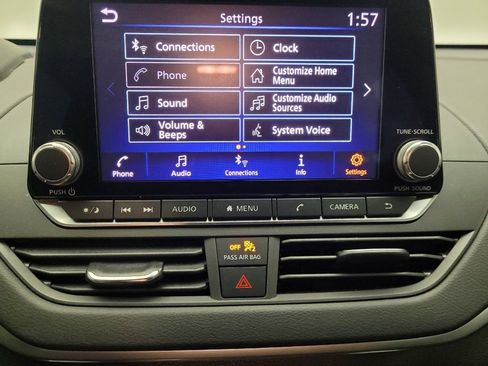 Used 2022 Nissan Altima 2.5 SV image 25