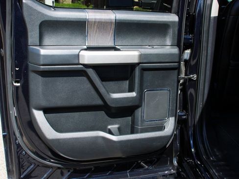 Used 2021 Ford F250 Lariat image 32