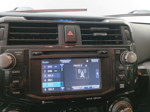 Used 2019 Toyota 4Runner TRD Off-Road Premium image 18