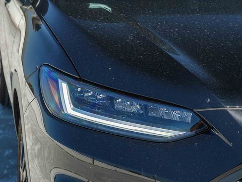 Used 2027 Honda HR-V Sport image 9