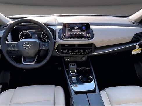 New 2026 Nissan Rogue Dark Armor FWD image 5