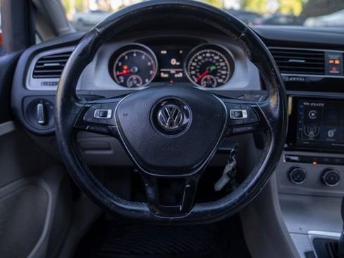 Used 2015 Volkswagen Golf S FWD image 20