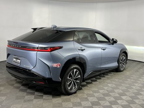 Used 2023 Lexus RZ 450e Premium image 7