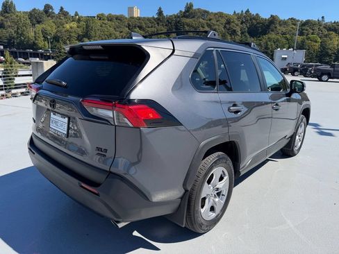 Used 2025 Toyota RAV4 XLE w/ Convenience Package AWD/4WD image 3