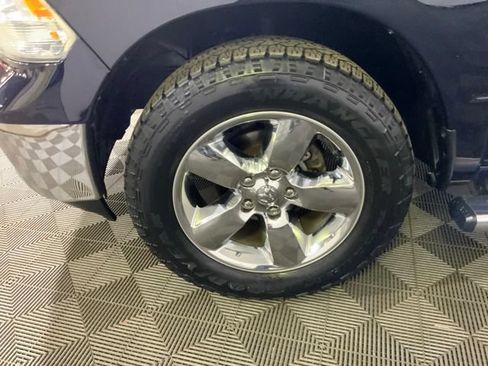 Used 2015 RAM 1500 Big Horn AWD/4WD image 35