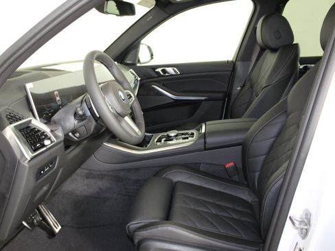 New 2026 BMW X5 xDrive50e w/ M Sport Package AWD/4WD image 23