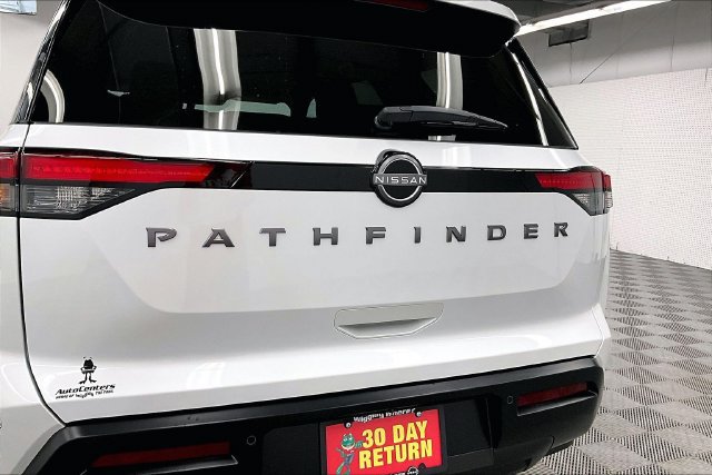 New 2026 Nissan Pathfinder SV FWD image 21