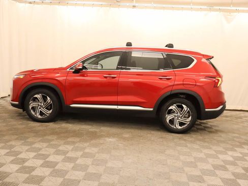 Used 2023 Hyundai Santa Fe SEL w/ Premium Package image 2