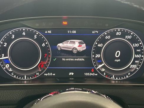 Used 2018 Volkswagen Golf R 4-Door image 31