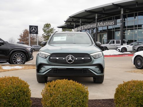 New 2026 Mercedes-Benz GLC 300 GLC 300 image 2