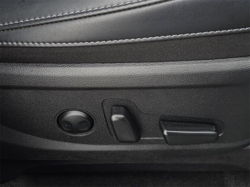 Used 2025 Kia Telluride SX Prestige X-Line image 14