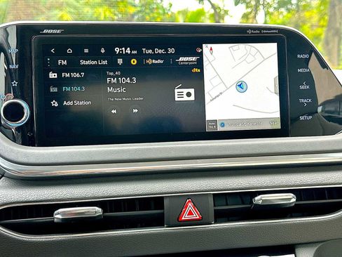 Used 2022 Hyundai Sonata Limited image 12