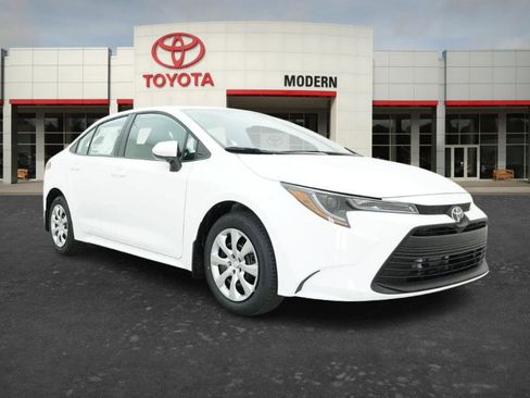 New 2026 Toyota Corolla LE FWD image 21