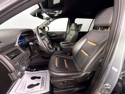 Used 2024 GMC Yukon XL AT4 w/ Technology Package image 22