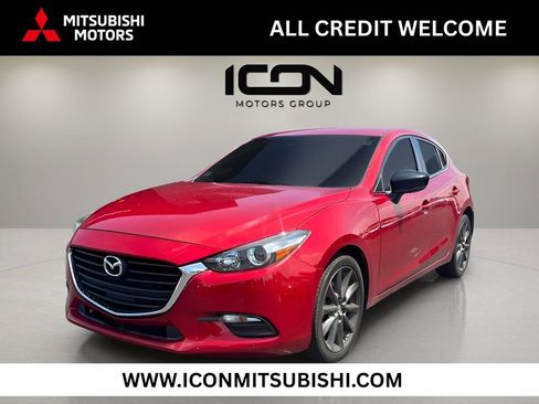 Used 2018 MAZDA MAZDA3 Touring image 1