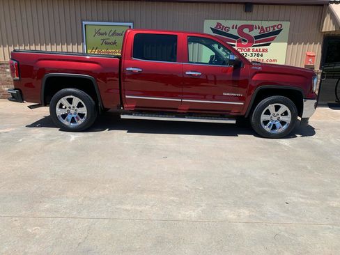 Used 2016 GMC Sierra 1500 SLT w/ Enhanced Driver Alert Package AWD/4WD image 6
