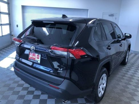 Certified 2025 Toyota RAV4 LE image 34