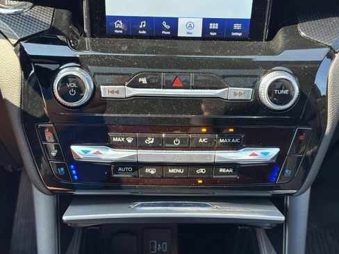 Used 2024 Ford Explorer ST w/ Equipment Group 401A AWD/4WD image 26