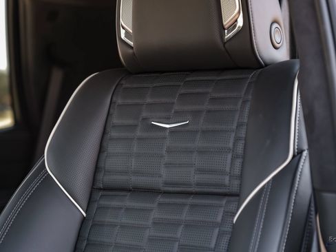 Used 2026 Cadillac Escalade V w/ LPO, Floor Liner Package AWD/4WD image 45