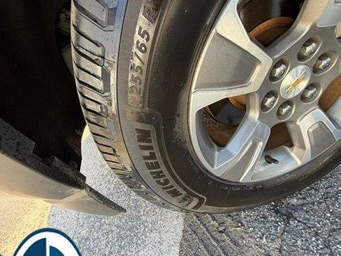 Used 2015 Chevrolet Colorado Z71 image 16