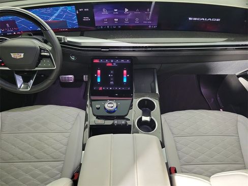 Certified 2025 Cadillac Escalade V image 16