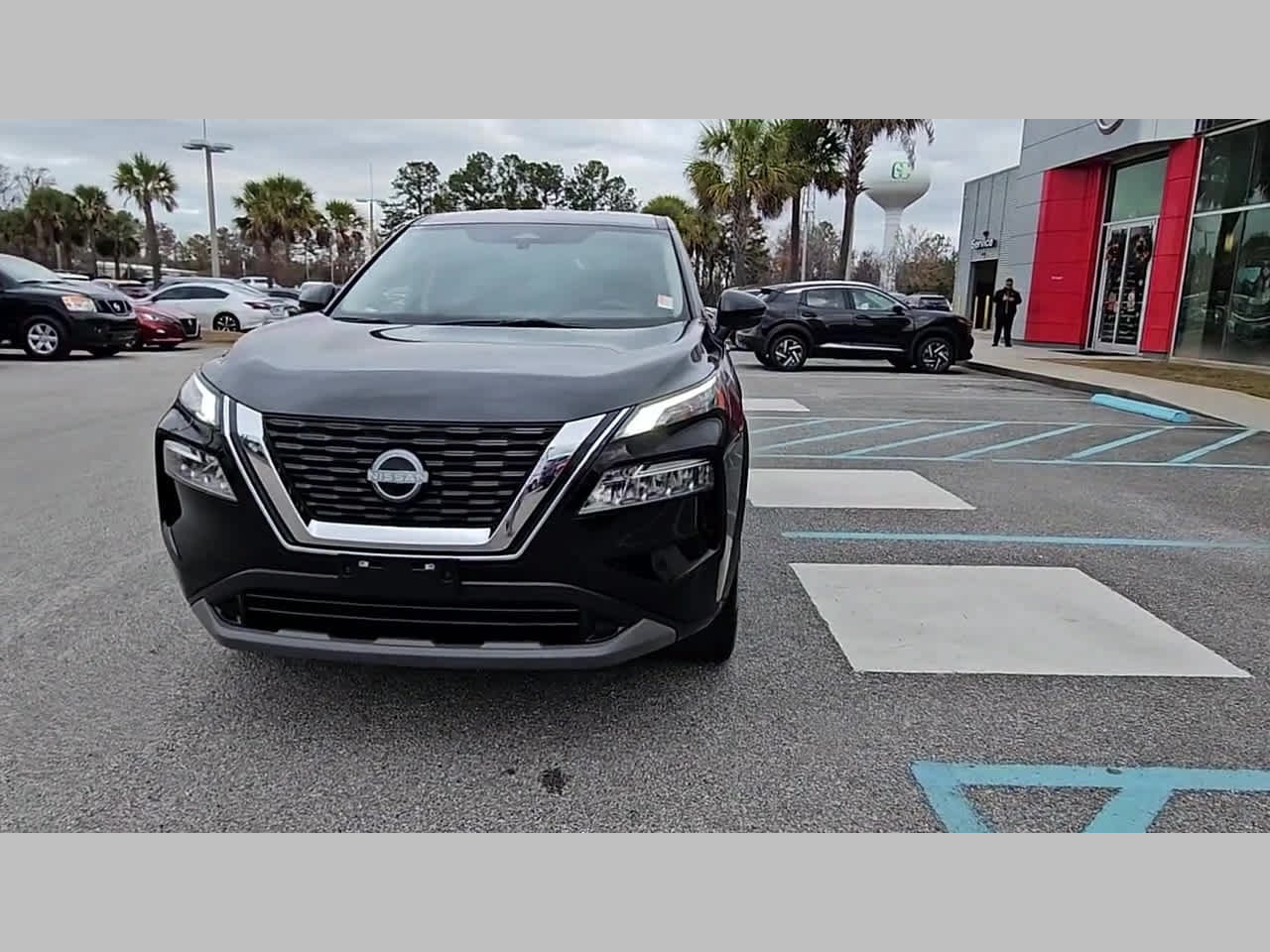 Used 2023 Nissan Rogue SV AWD/4WD image 22