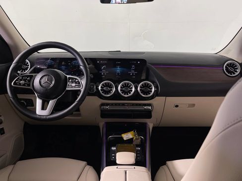 Used 2023 Mercedes-Benz GLA 250 image 14