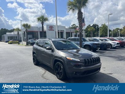Used 2018 Jeep Cherokee Latitude w/ Altitude Package