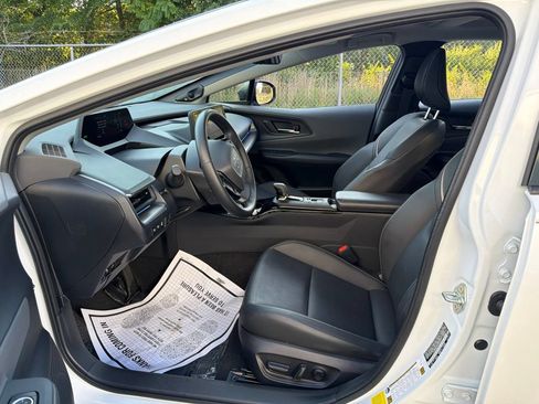 Used 2025 Toyota Prius Limited AWD/4WD image 22
