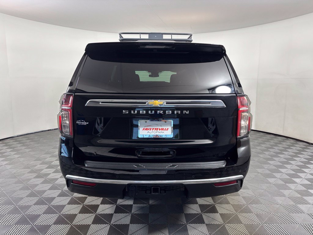 Used 2023 Chevrolet Suburban LS AWD/4WD image 10