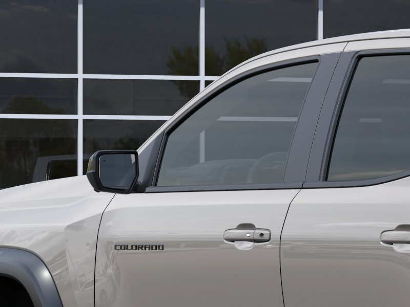 New 2026 Chevrolet Colorado ZR2 w/ Technology Package AWD/4WD image 12
