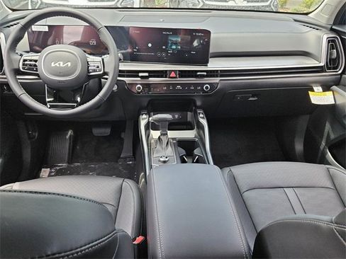 New 2025 Kia Sorento S w/ Panoramic Sunroof Package image 7