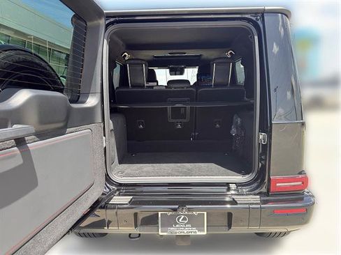 Used 2025 Mercedes-Benz G 550 image 8