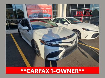 Used 2022 Toyota Camry SE w/ Convenience Package