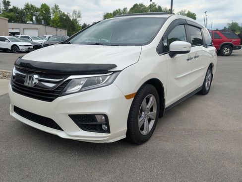 Used 2018 Honda Odyssey EX-L image 2