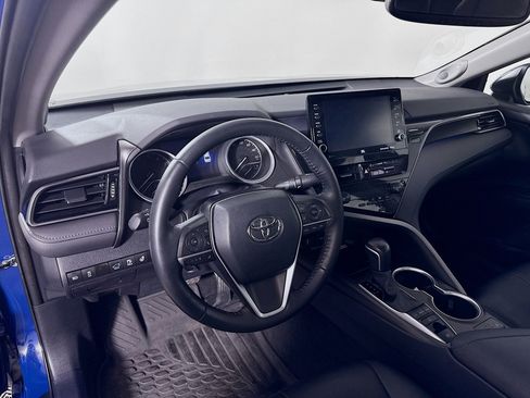 Certified 2023 Toyota Camry XLE w/ Navigation Package image 9